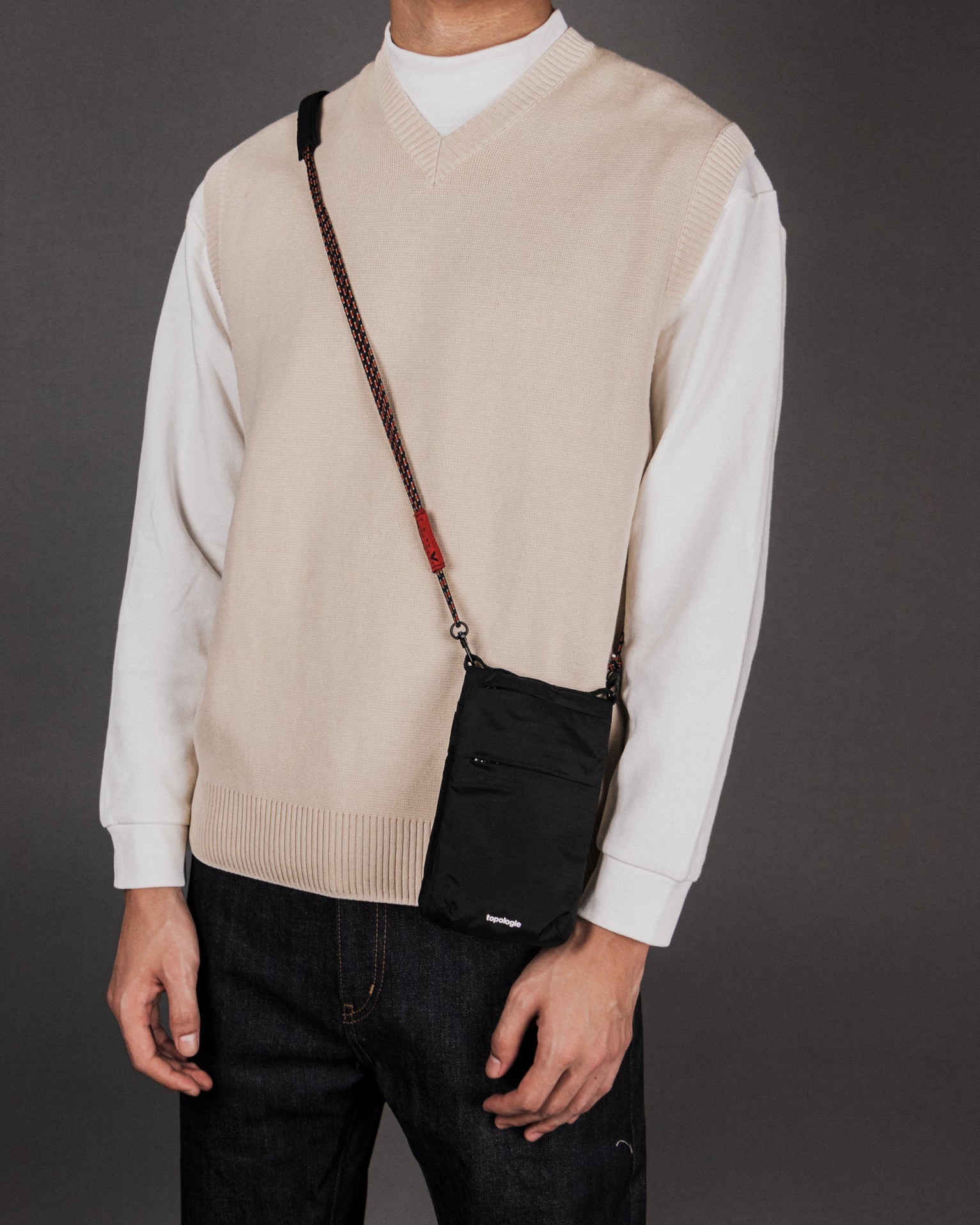 Phone Sacoche / Black / 3.0mm Purple Patterned