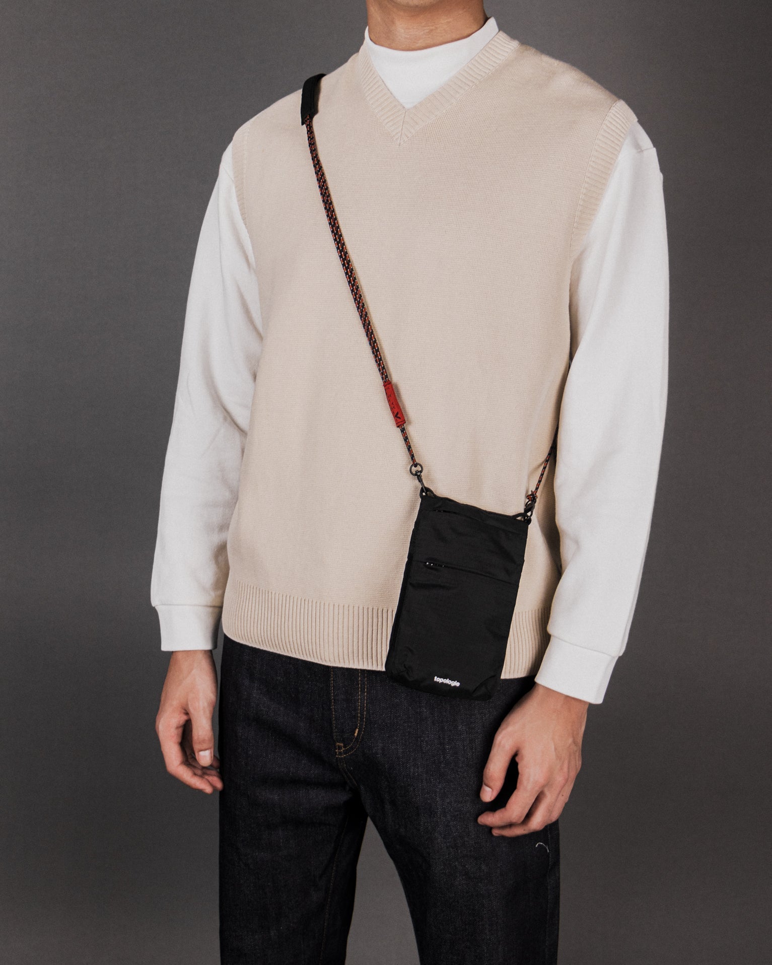 Phone Sacoche / Black / 3.0mm Purple Patterned