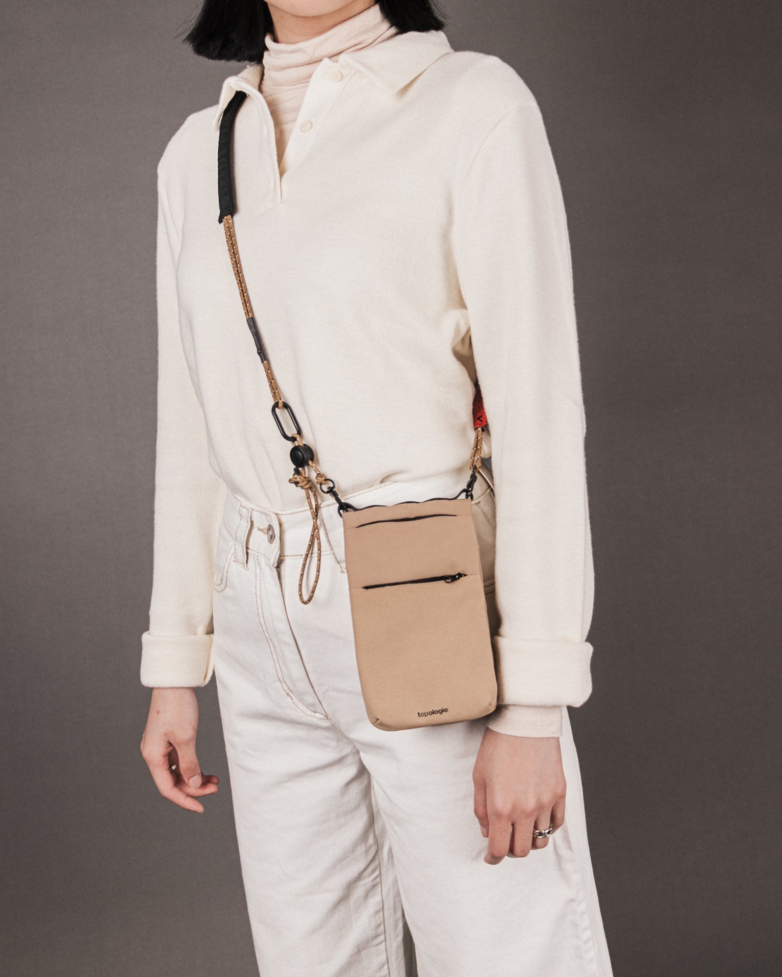 Phone Sacoche / Black / 3.0mm Purple Patterned