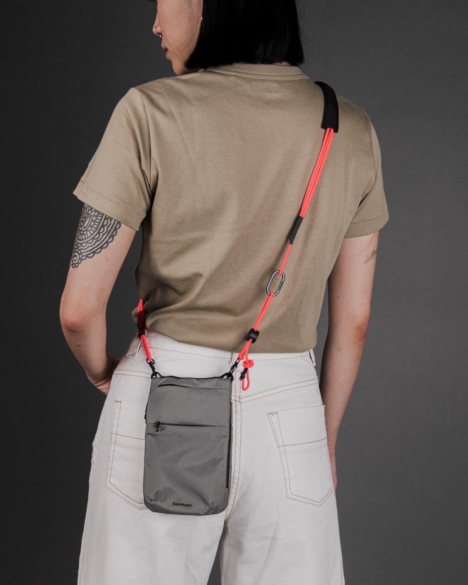 Phone Sacoche / Black / 3.0mm Purple Patterned