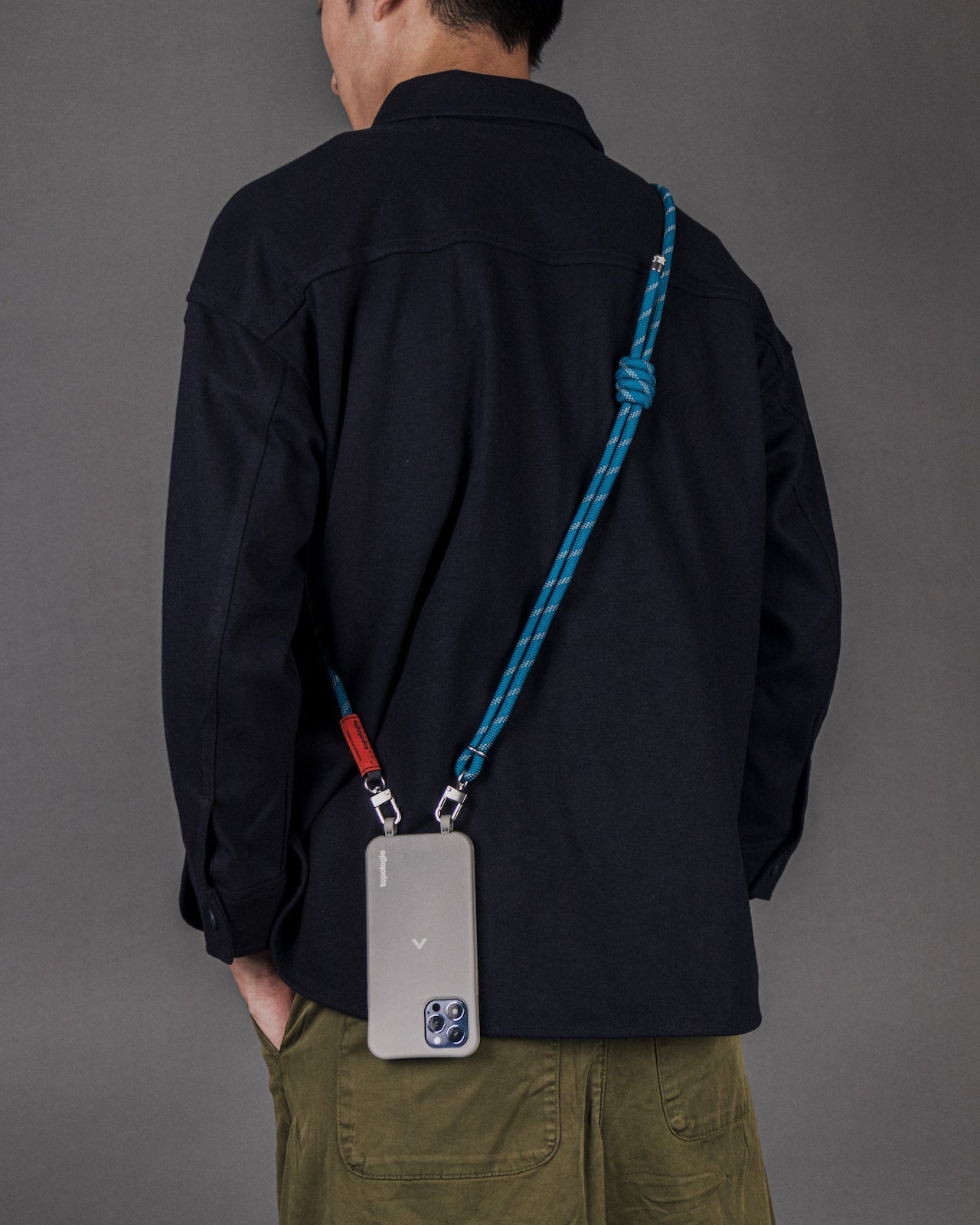 Verdon Phone Case / Dark Mirror / 8.0mm Black Lattice