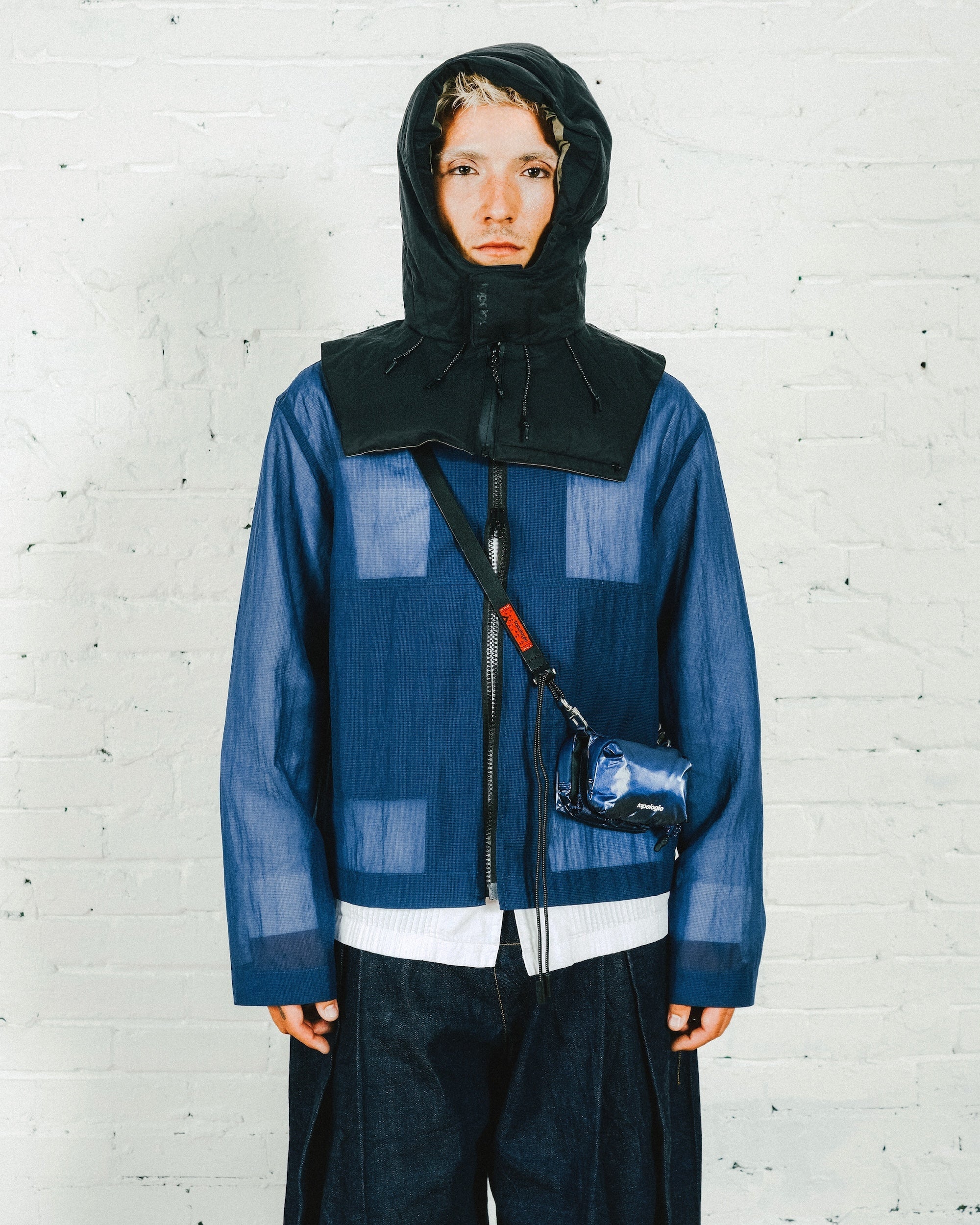 Insulated Hood / Marine Blue