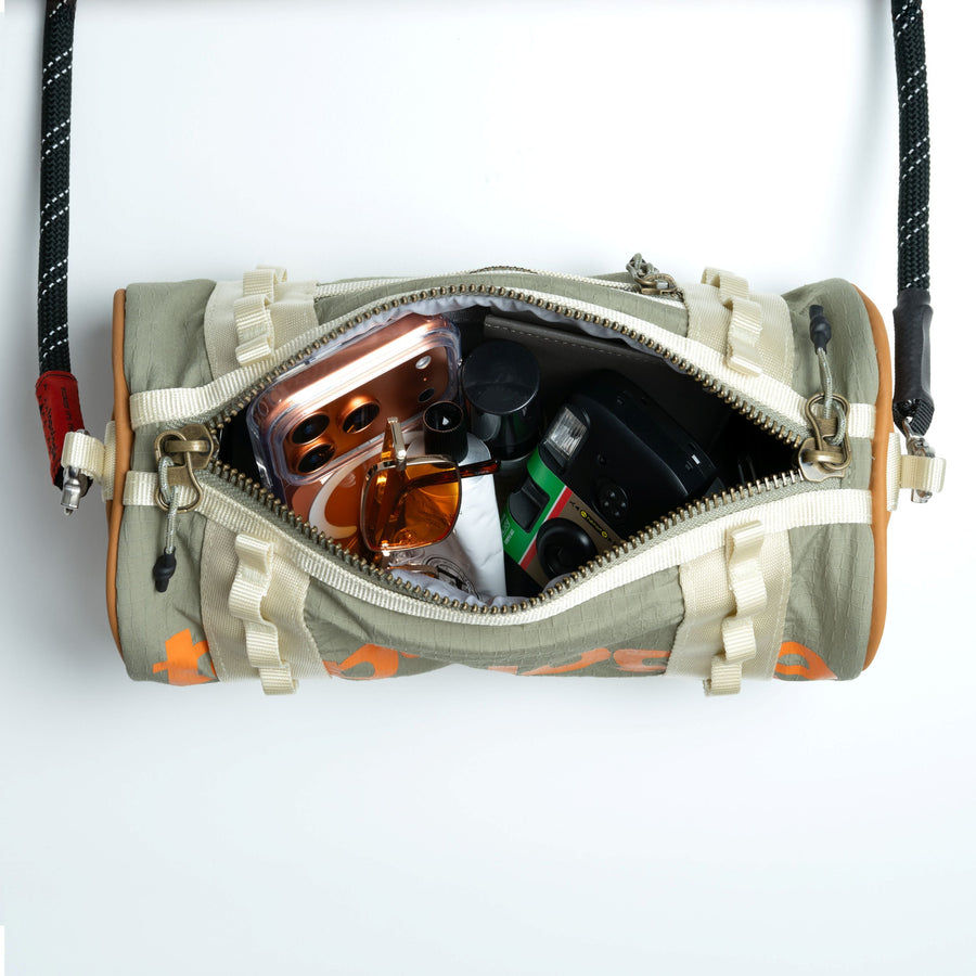 Barrel Bag Small – Topologie INTL