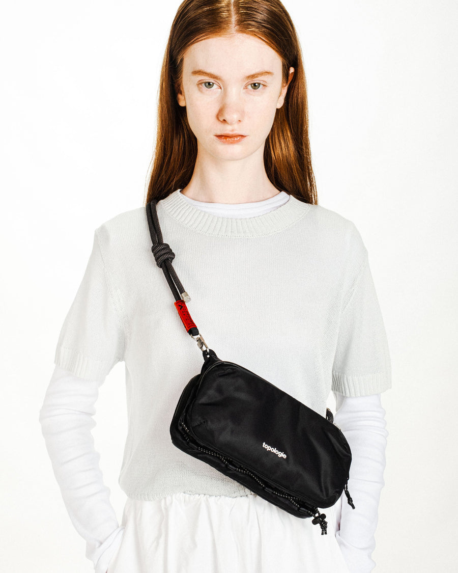 Bottle Sacoche / Black (Puffer) / Bungee Strap / Black (Synthetic Leather)