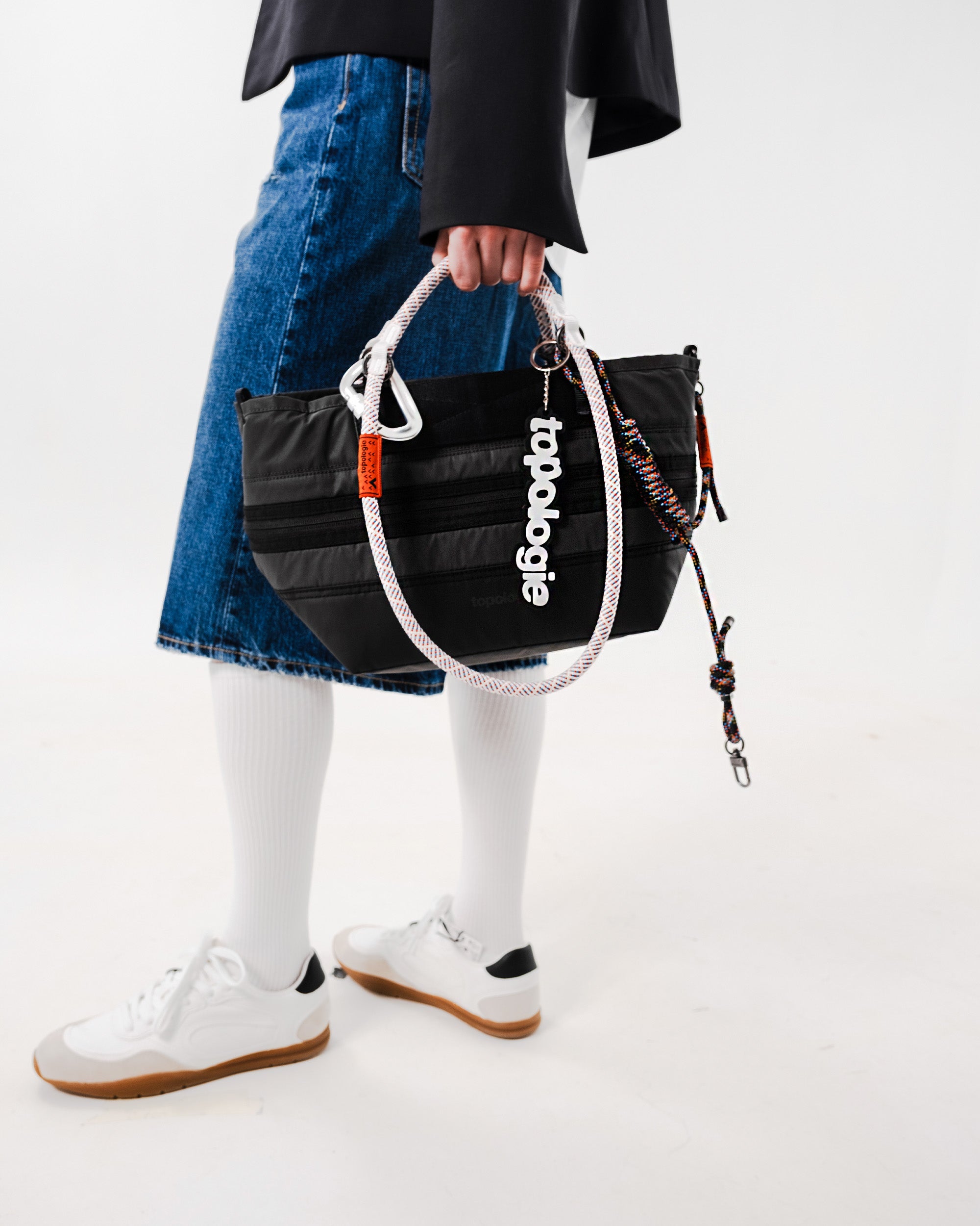 Topologie コンバートツールバッグ ストラップ付き Convert Tool Bag – Topologie INTL