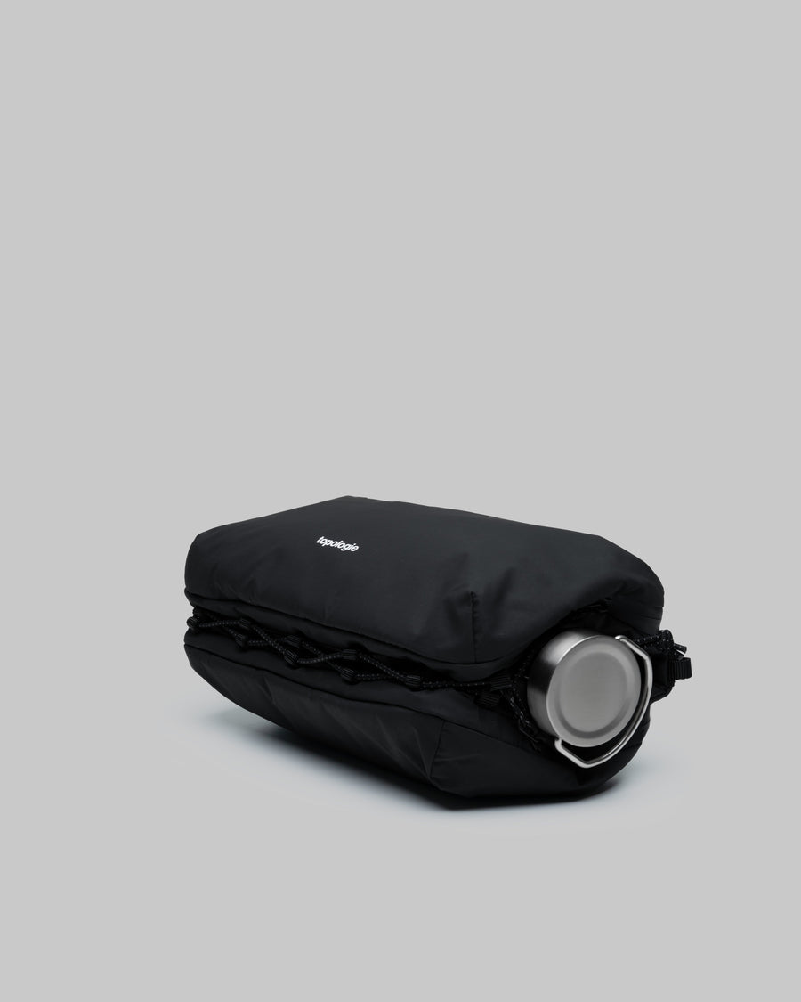 topologie Bottle Sacoche Large ブラック Bottle Sacoche Large – Topologie INTL