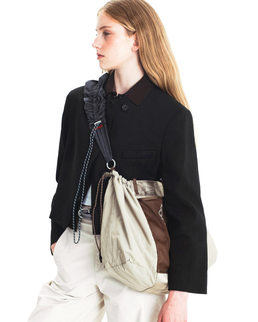 Scrunchie Pocket Sling – Topologie INTL