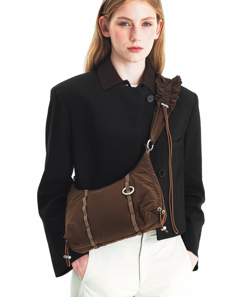 Scrunchie Pocket Sling – Topologie INTL