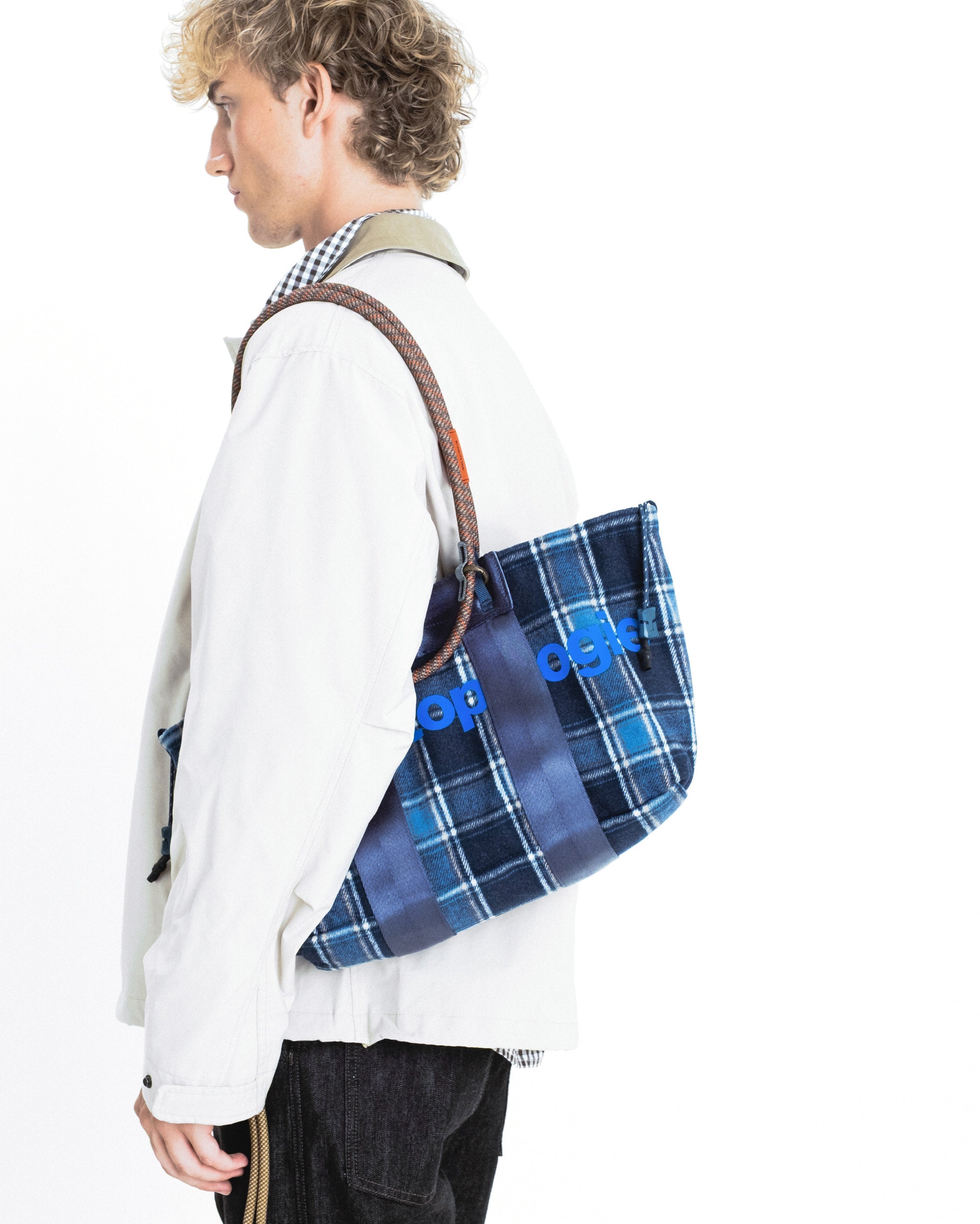 Summit Tote Wide Small