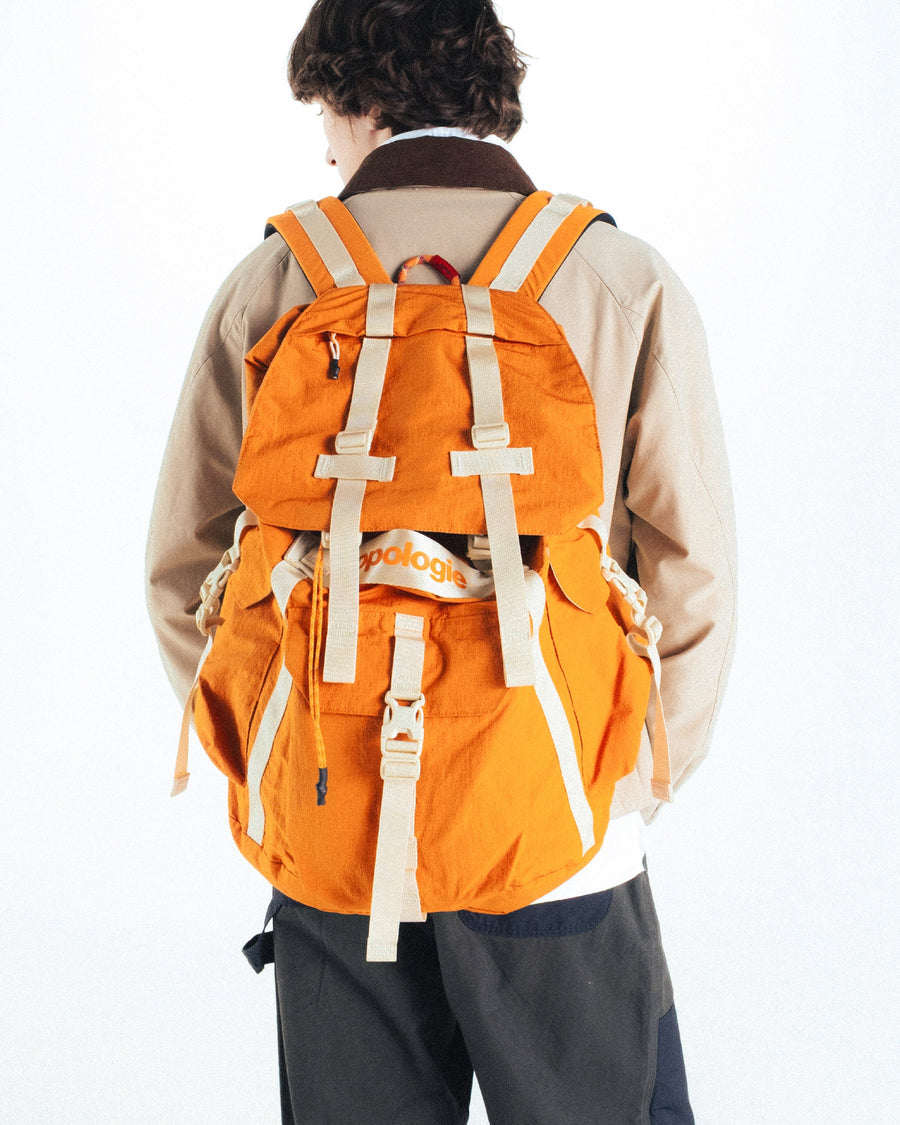 Parachute Backpack – Topologie INTL