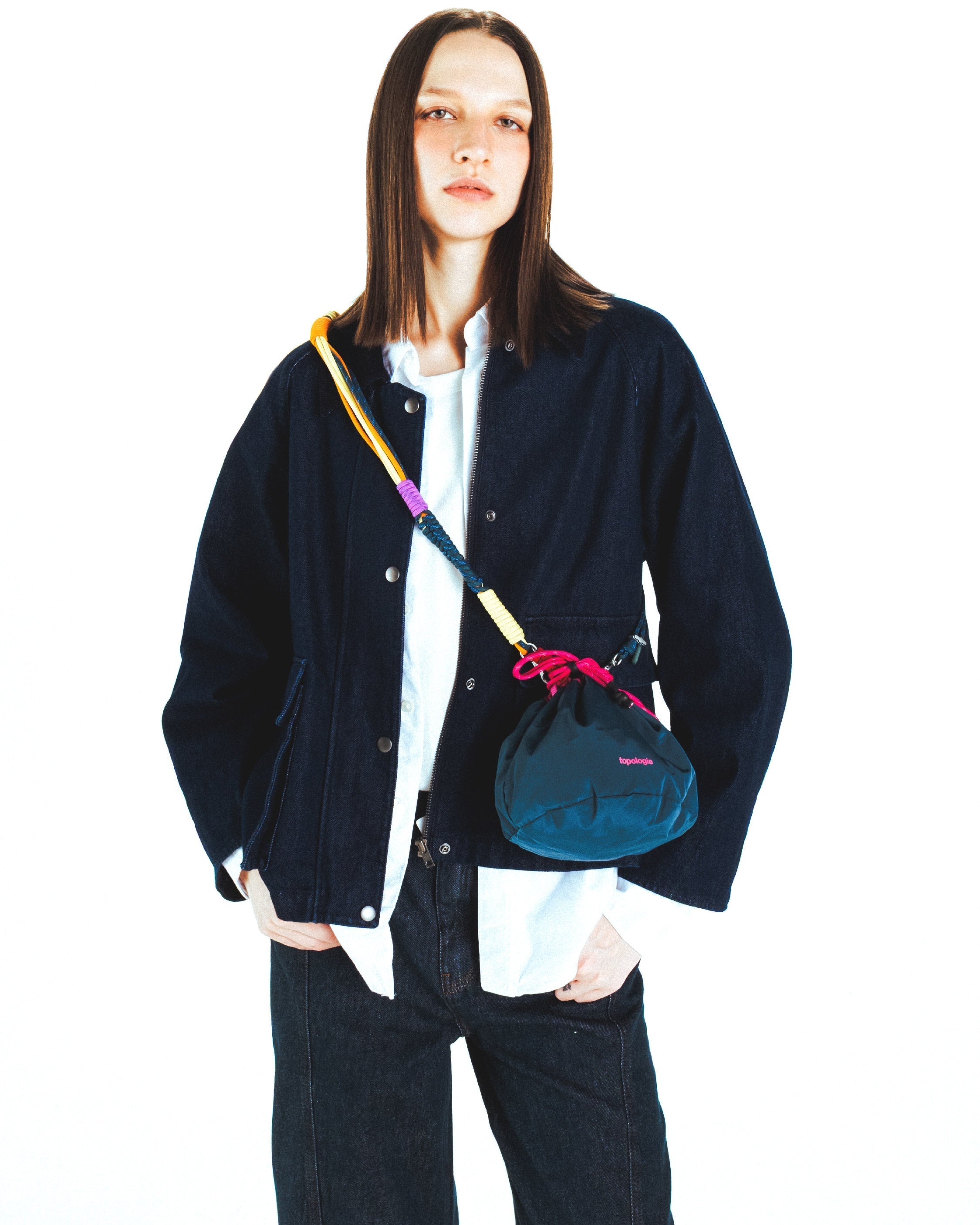 Reversible Bucket