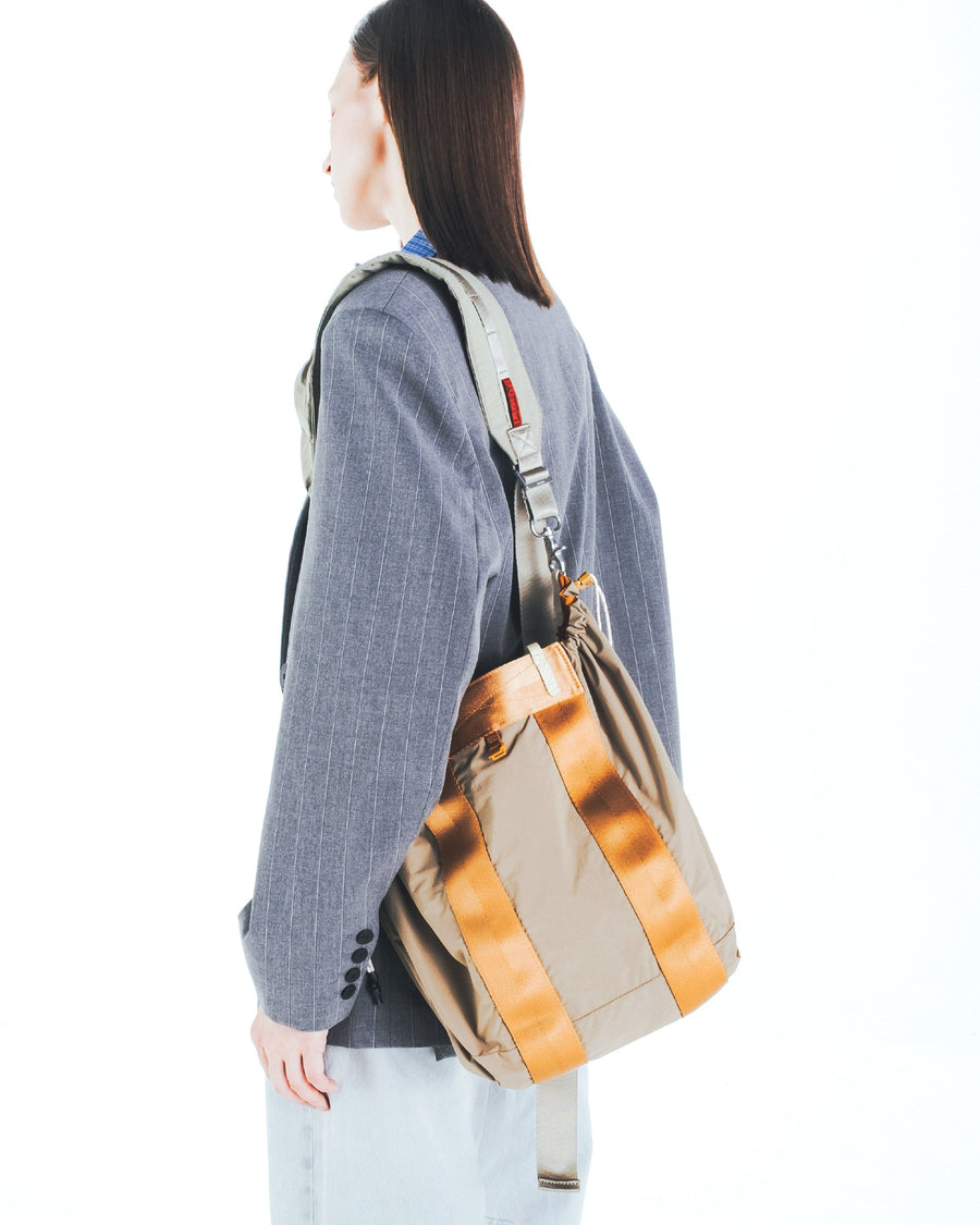Summit Tote Small – Topologie INTL