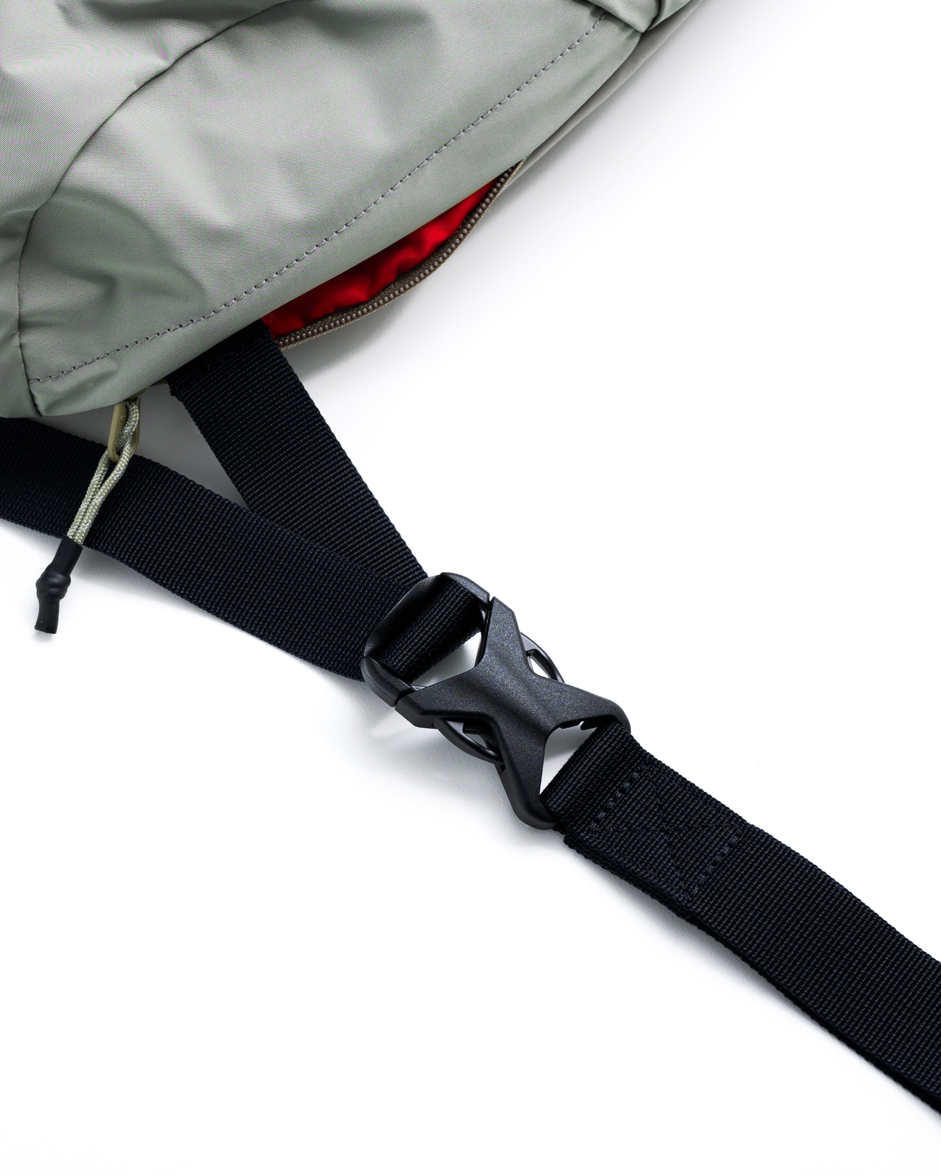 Sling Messenger Large