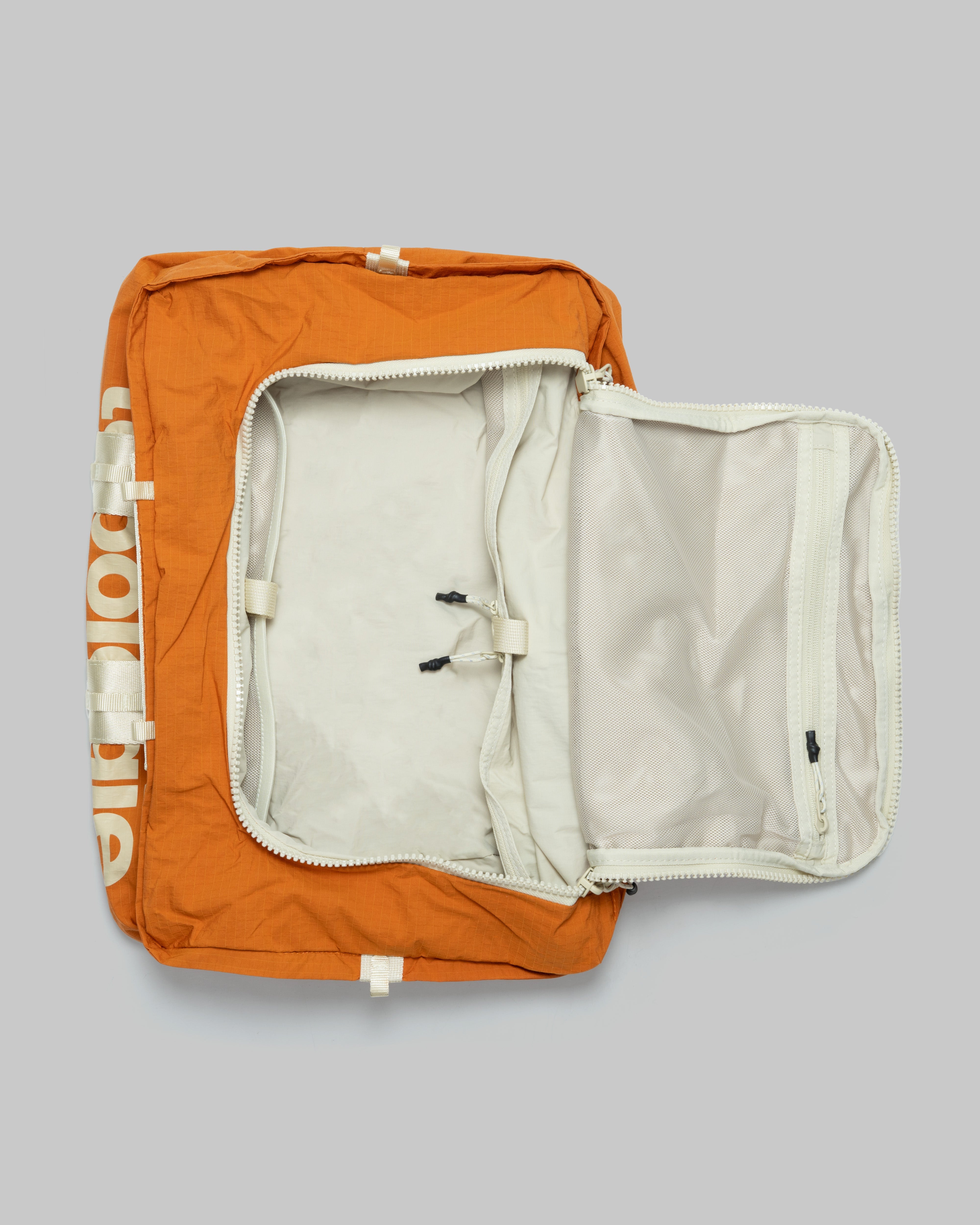 Summit Duffle Medium
