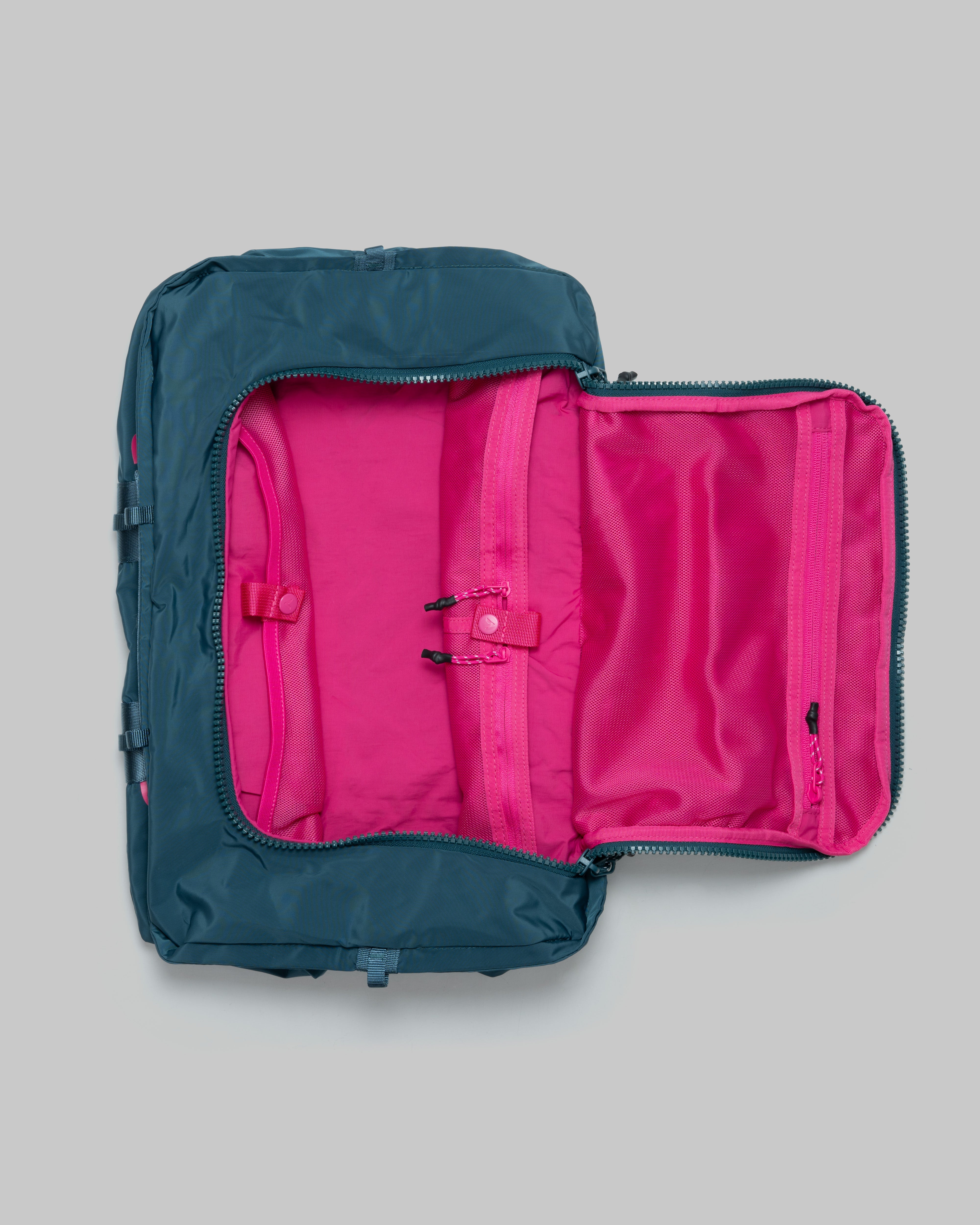 Summit Duffle Medium