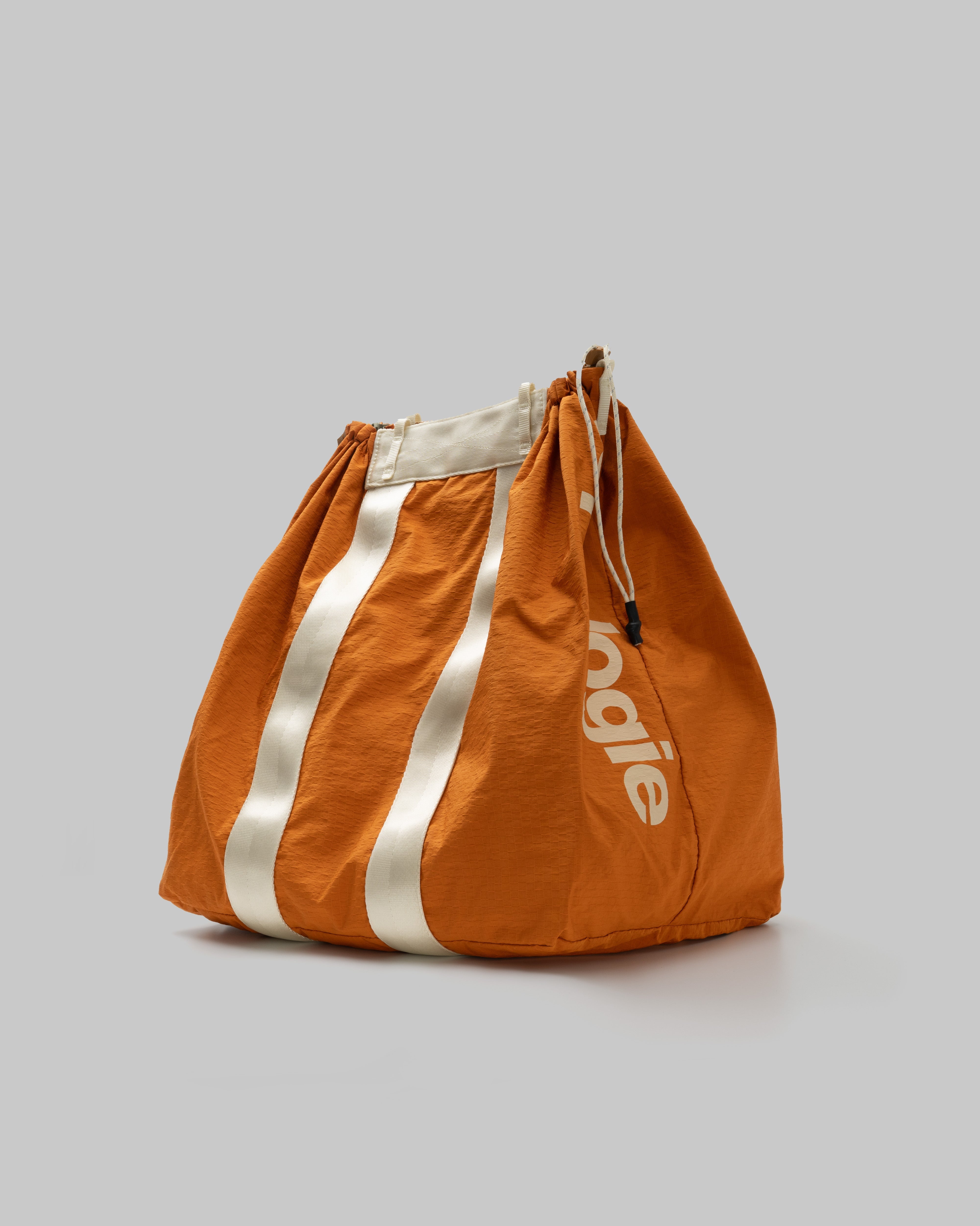 Summit Tote Large