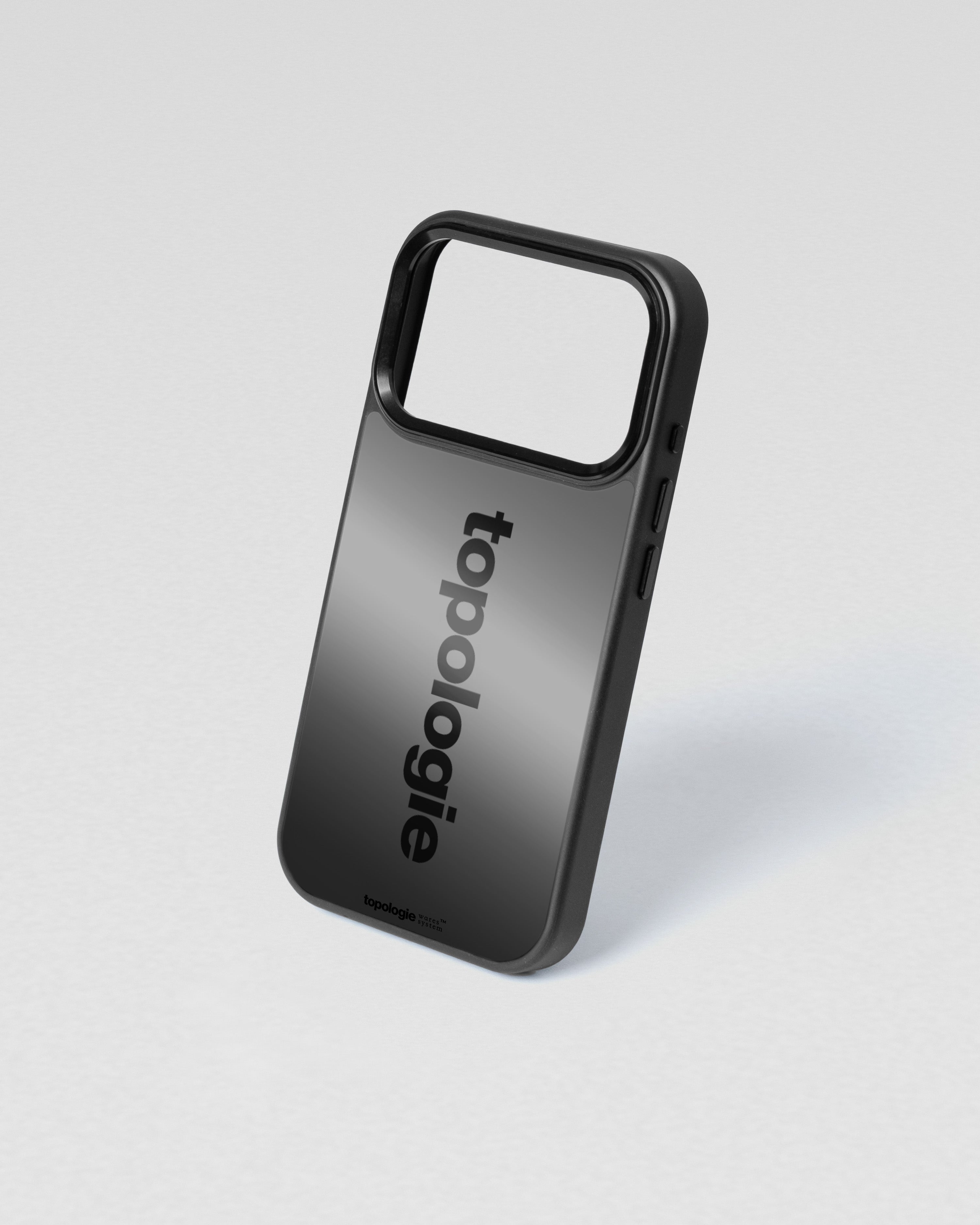 Siurana Phone Case / Black Mirror / iPhone 16 Pro