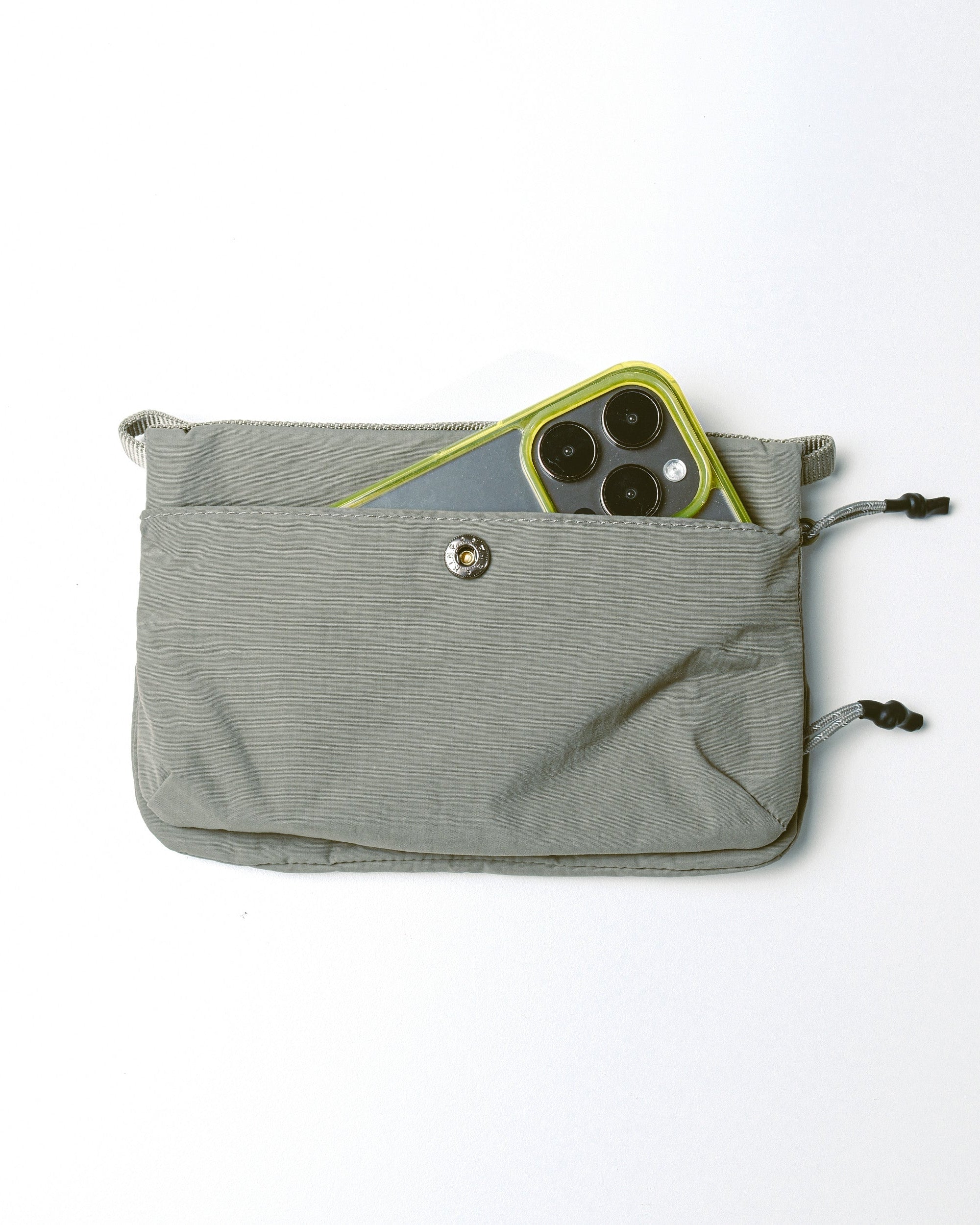 Phone Sacoche 90 / Moss (Papery) / To-go Strap Regular / Icelandic Blue