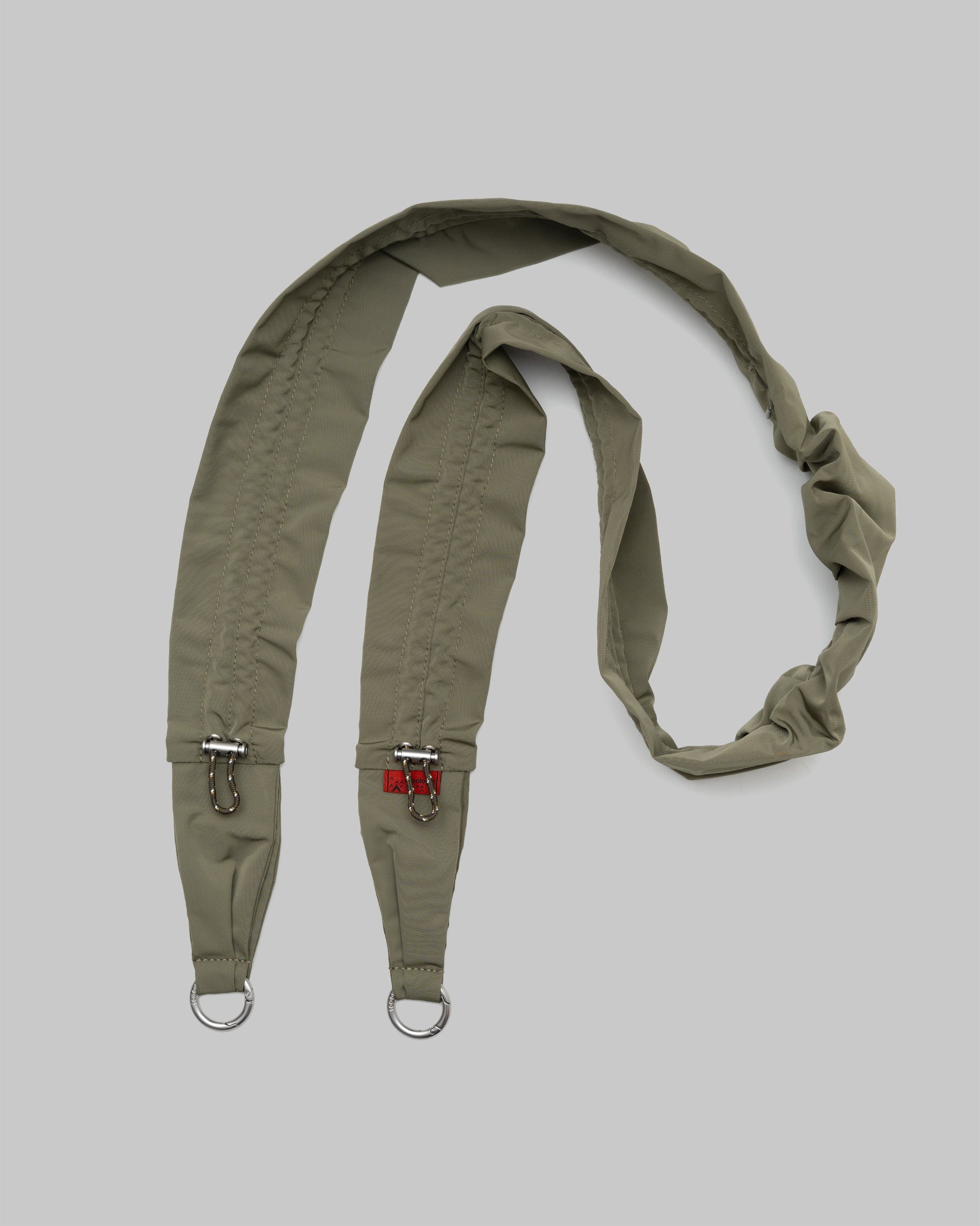 Scrunchie Pocket Sling – Topologie INTL